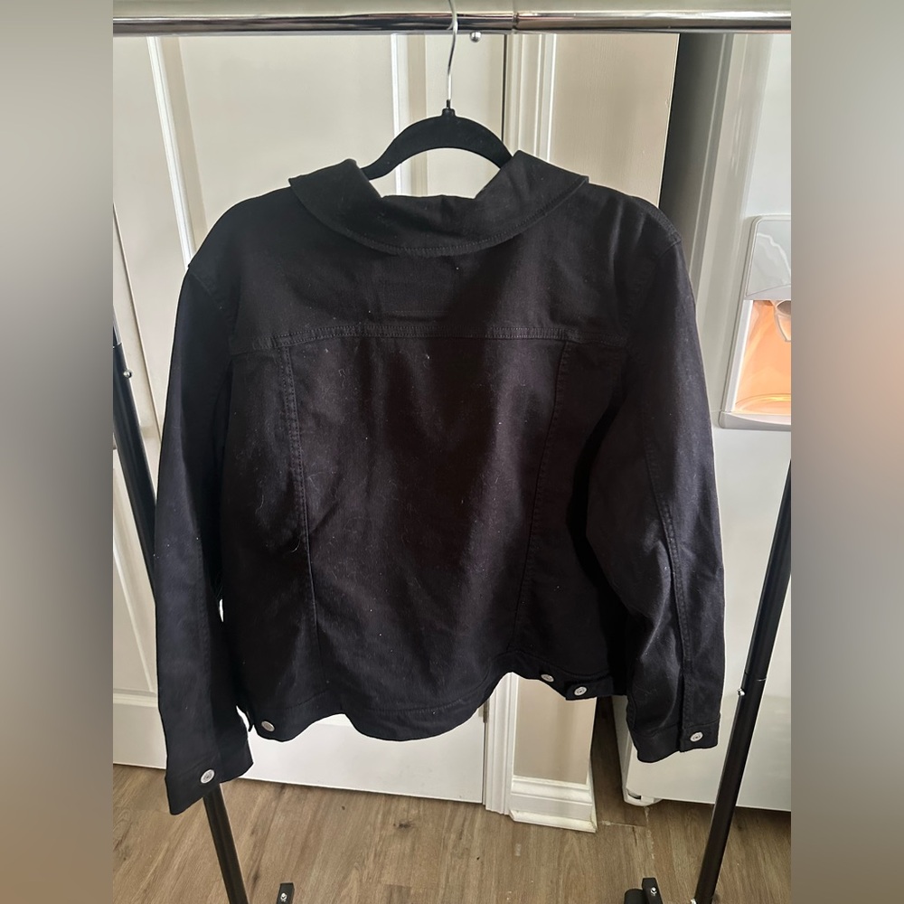 Black Levi Jean Jacket - Picture 5 of 5